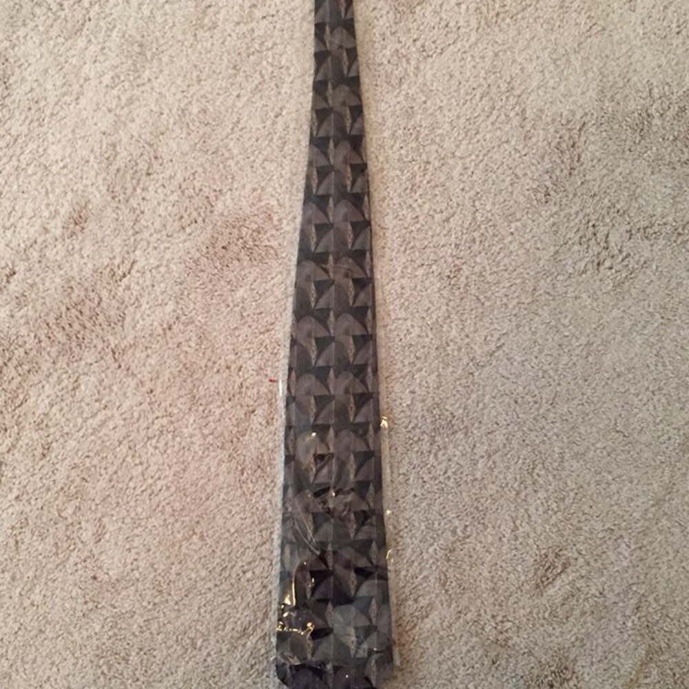 Vanheusen Men’s Tie